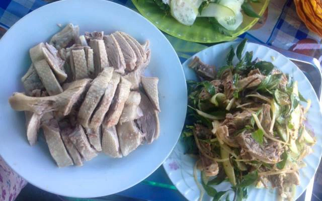 Quán Ăn Cháo Vịt & Gà Thủy - Ngô Quyền