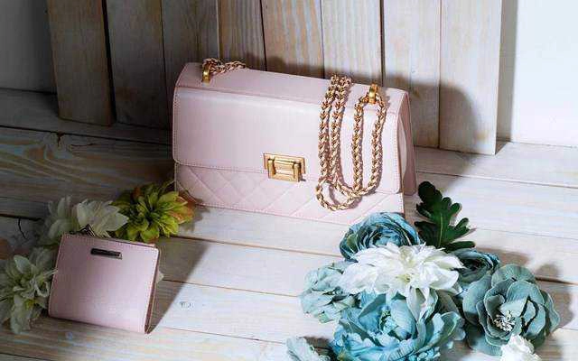 Charles & Keith - Vincom Đồng Khởi