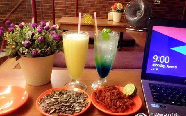 Chat And Date Cafe
