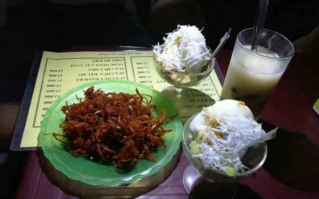 Quán Ăn Chè Sài Gòn - Đê La Thành