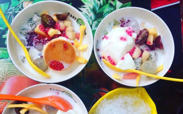 Quán Ăn Chè Singapore - Chợ Thủy Lợi