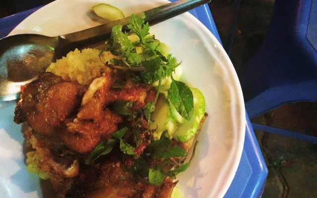 Quán Ăn Chị Bích - Xôi Gà & Bánh Mì