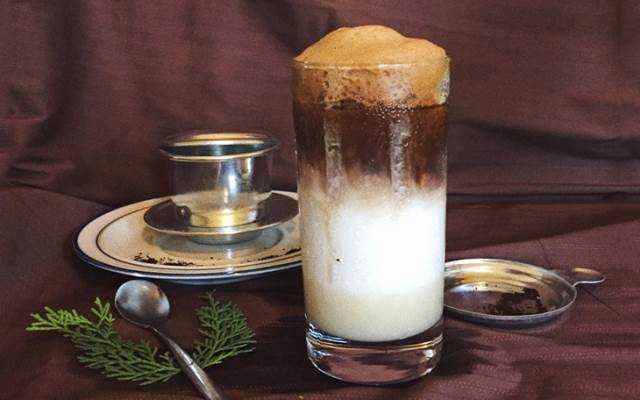 Chín Bỏ Làm Mười Cafe
