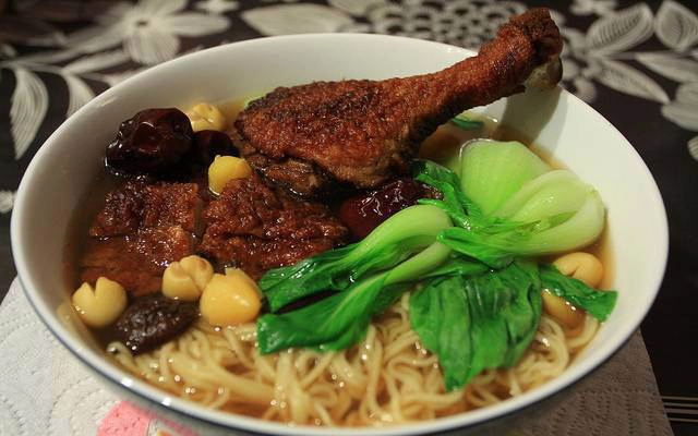 Quán Ăn Mì Gia Chợ Lớn - Triệu Việt Vương