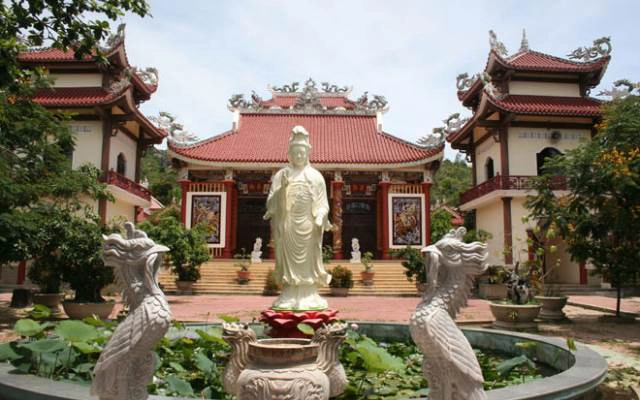 Chùa Ông Núi
