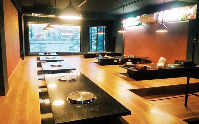 Quán Ăn CLUB BBQ - Nướng Lẩu Không Khói