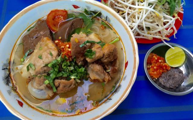 Quán Ăn Cô 5 - Bún Riêu Cua