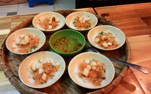 Quán Ăn Cỏ Ba Lá - Chè Khúc Bạch, Bánh Bèo Chén