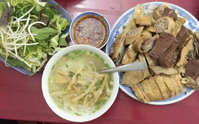 Quán Ăn Cô Bảy - Vịt Xiêm Quán - Lẩu & Bún Măng Xiêm