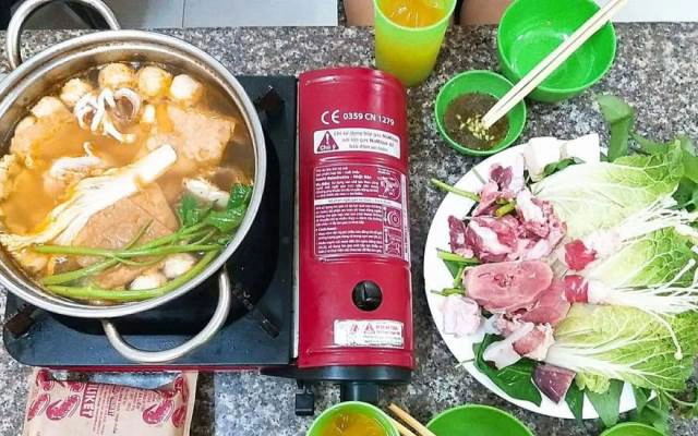 Quán Ăn Cô Chủ Nhỏ - Lẩu & Nướng