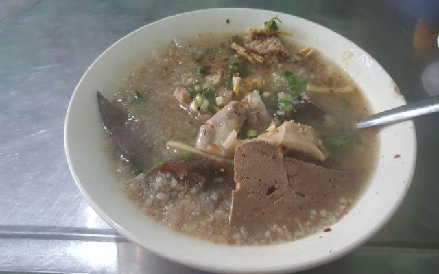 Quán Ăn Cô Đào - Cháo Lòng Tiết Canh