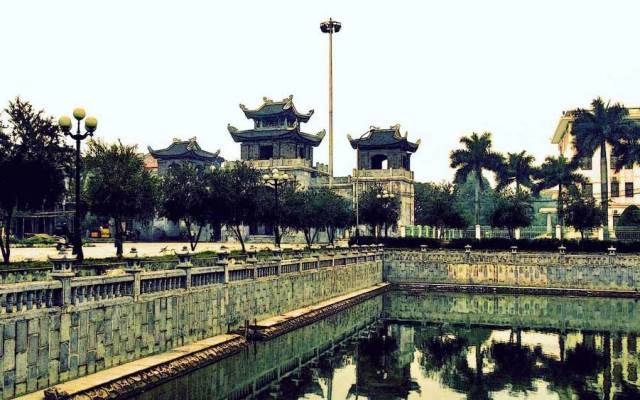 Cố đô Hoa Lư