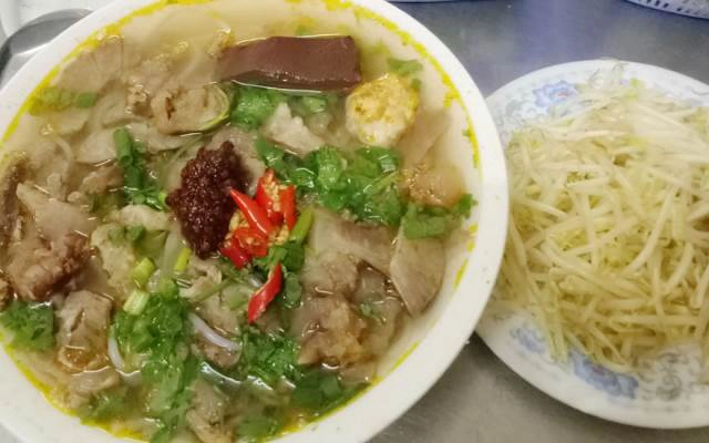 Quán Ăn Cô Hà - Bún Bò Huế & Hủ Tiếu Thập Cẩm