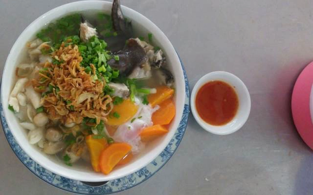 Quán Ăn Cô Hồng - Bánh Canh & Cháo Lòng