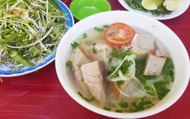 Quán Ăn Cô Lý - Bánh Canh, Bún Chả Cá Ninh Hòa & Chè Chuối Nướng