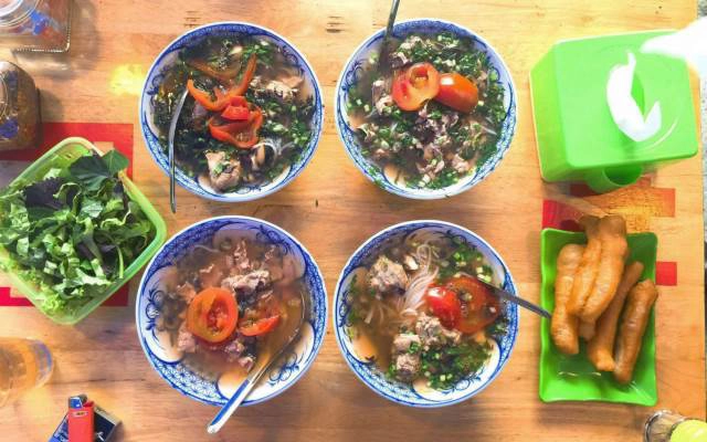 Quán Ăn Bún Ốc Sườn Cô Sáu