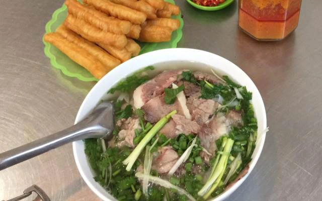 Quán Ăn Cồ Sơn - Phở Bò Trung Tự