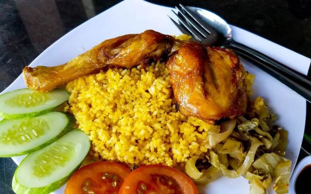 Quán Ăn Cô Thu - Cơm Gà Nướng