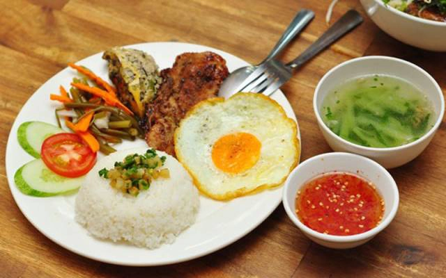 Quán Ăn Cô Tư - Cơm Bình Dân