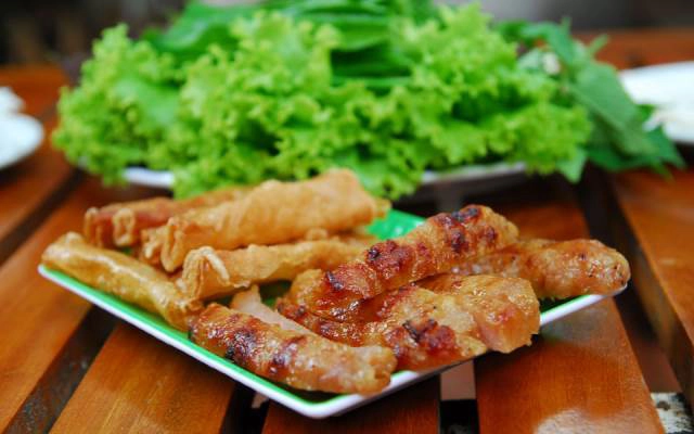 Quán Ăn Cô Tư - Nem Nướng, Gỏi Cuốn & Cơm Bò Lúc Lắc