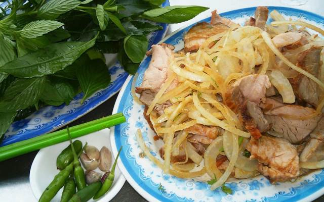 Quán Ăn Cỏ Xanh - Bê Thui Nóng & Bò Tơ Củ Chi
