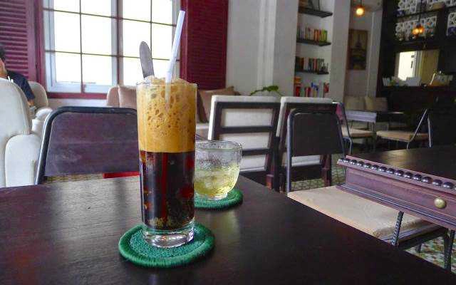 Coffee Nguyên Chất