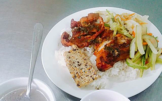Quán Ăn Cơm & Bún Các Loại