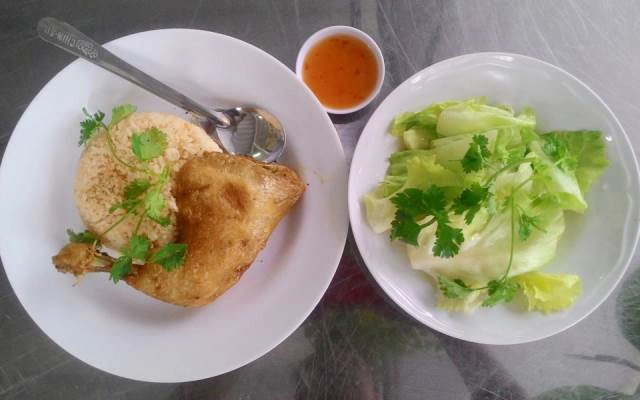 Quán Ăn Cơm Chiên Gà Xối Mỡ Hải Dương
