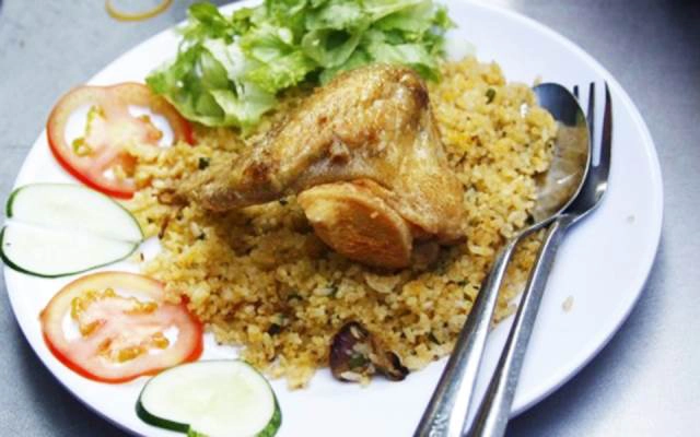 Quán Ăn Cơm Gà 68 - Hùng Vương