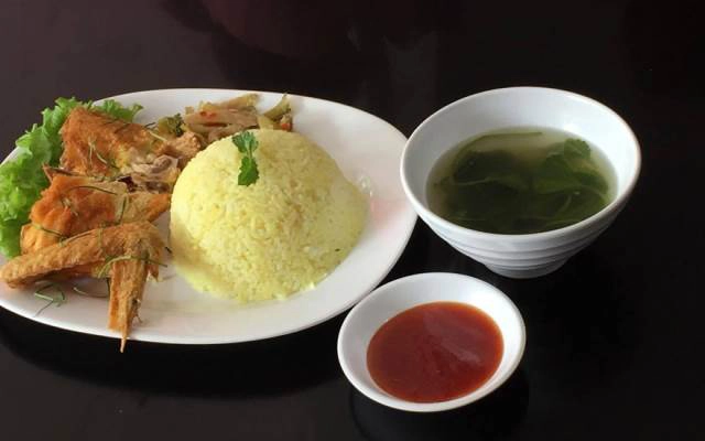 Quán Ăn Cơm Gà Ánh Vy