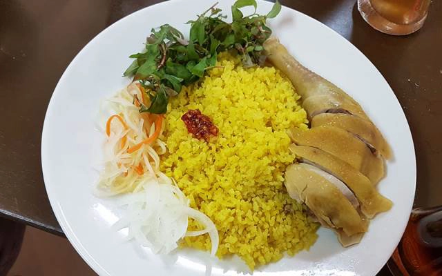 Quán Ăn Cơm Gà Bà Ngân - Hội An