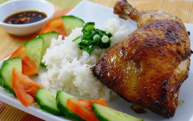 Quán Ăn Cơm Gà Phương Ký
