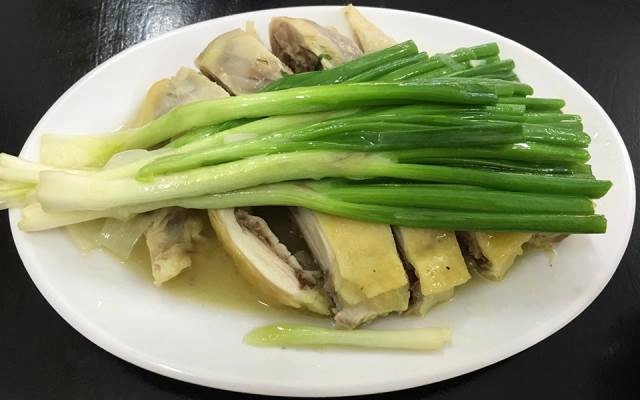Quán Ăn Cơm Gà Tam Kỳ Hồng Nga - Phan Xích Long