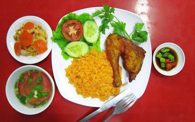 Quán Ăn Cơm Gà Tam Kỳ