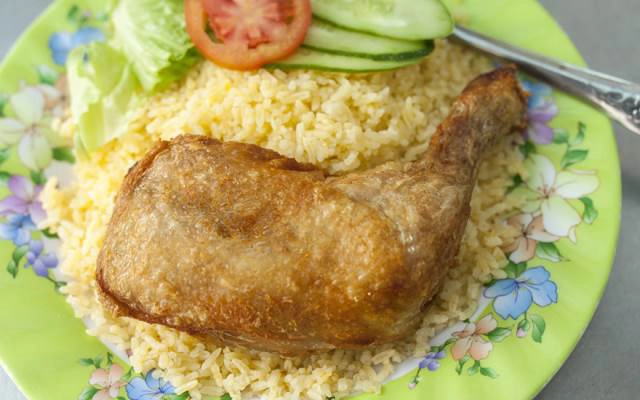 Quán Ăn Cơm Gà Xối Mỡ 68 - Nguyễn Thái Bình
