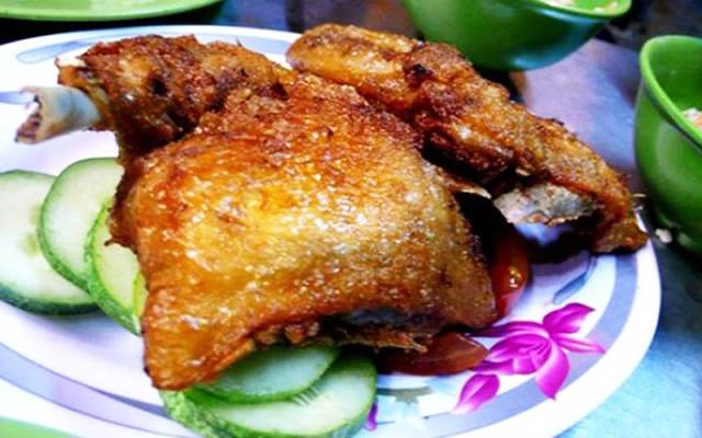 Quán Ăn Cơm Gà Xối Mỡ - Nguyễn Biểu