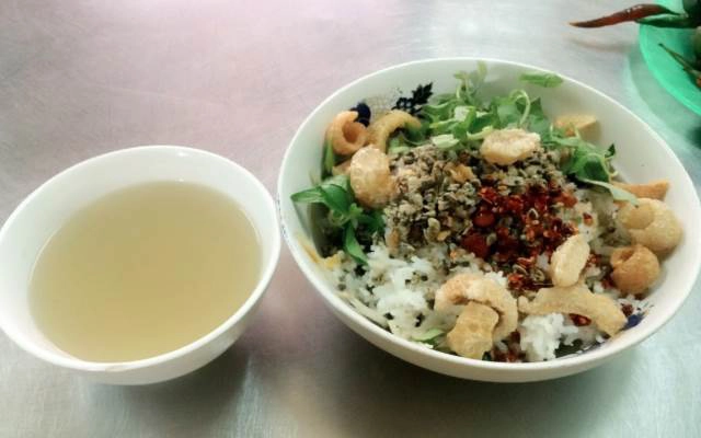 Quán Ăn Cơm Hến - Bún Hến Trang