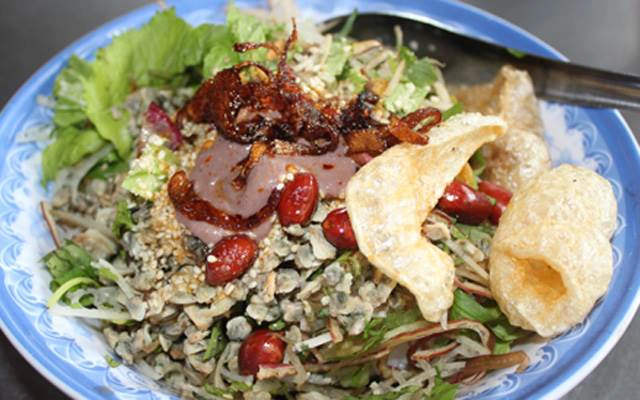 Quán Ăn Cơm Hến Và Chè Bắp Cồn Hến
