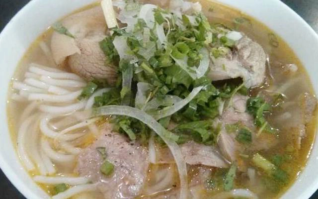 Quán Ăn Cơm Huế Năm Hương