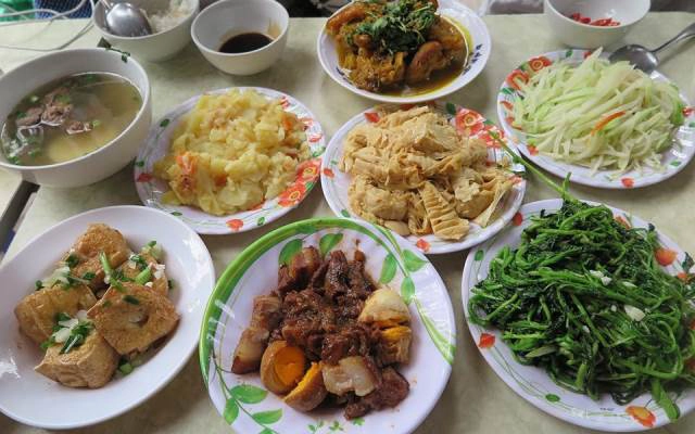 Quán Ăn Cơm Ngọc Cầm