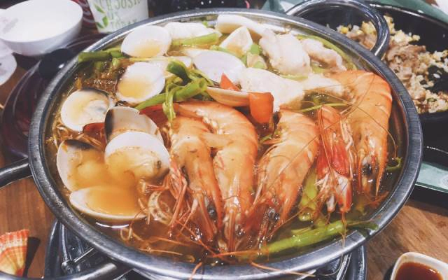 Quán Ăn Cơm Ngon & Lẩu Công Chúa - Lotte Mart Nha Trang