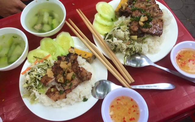 Quán Ăn Cơm Nguyễn - Cơm Suất Cơm Hộp Bình Dân