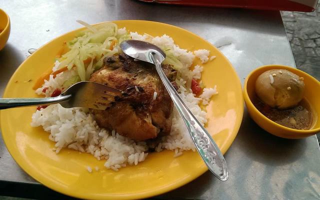 Quán Ăn Bún Chả Hà Nội & Cơm Phần 16K