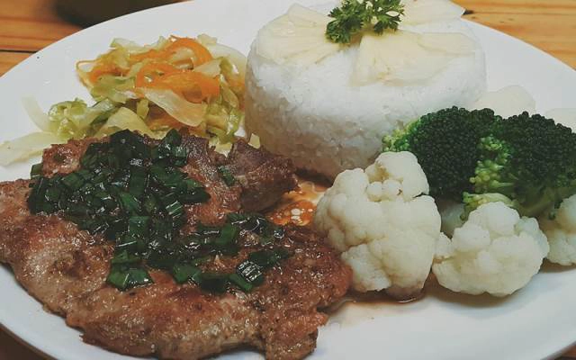 Cơm Sườn Nam Bộ - Tô Hiến Thành