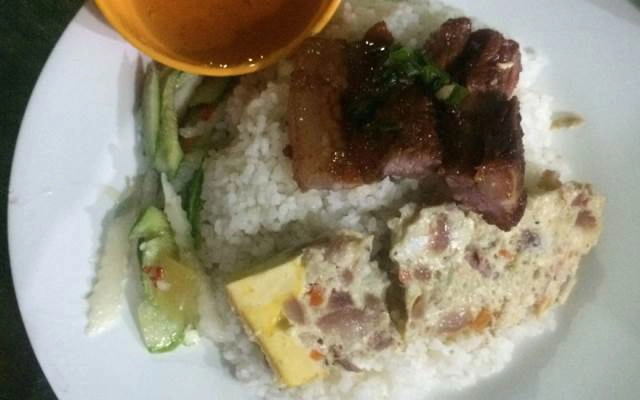 Quán Ăn Cơm Tấm - Bia Truyền Thống
