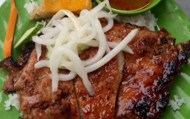 Quán Ăn Cơm Tấm Bình Dân - Hẻm 4 Thích Mật Thể