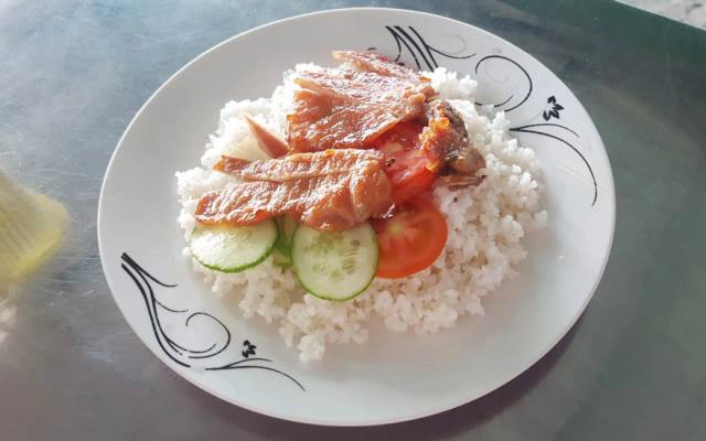 Quán Ăn Cơm Tấm Bình Dân - Nguyễn Văn Đừng