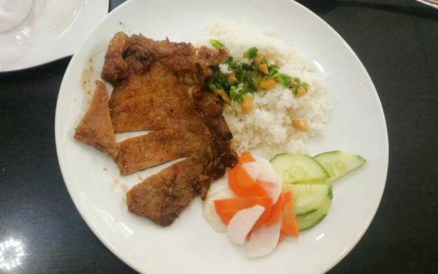 Quán Ăn Cơm Tấm & Bò Bít Tết