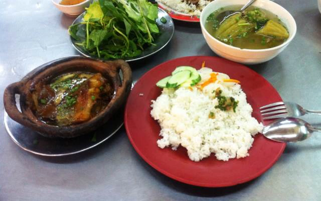 Quán Ăn Cơm Tấm Dì Năm - Khánh Hội