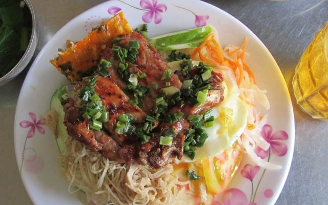 Quán Ăn Cơm Tấm Hòa Phúc